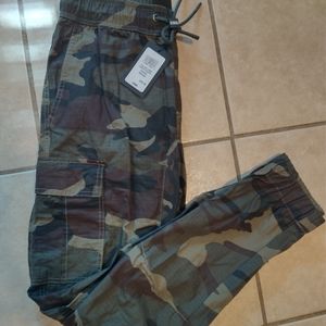 CSG Camo Joggers Men's M NWT